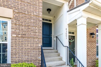 43601 Helmsdale Terrace, Chantilly, VA 20152 - photo 2