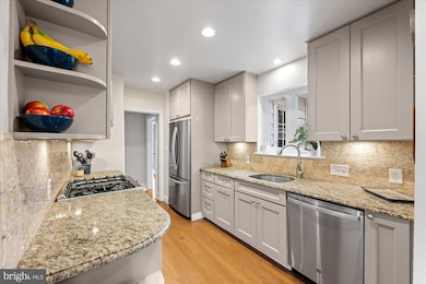 4820 Linnean Ave NW, Washington, DC 20008 - photo 6