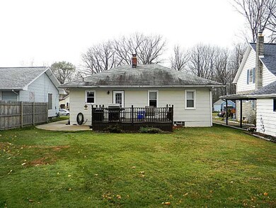 509 Montpelier Ave, Erie, PA 16505 - photo 2