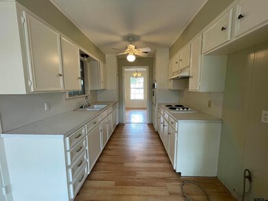 3906 S Donnybrook Ave, Tyler, TX 75701 - photo 5