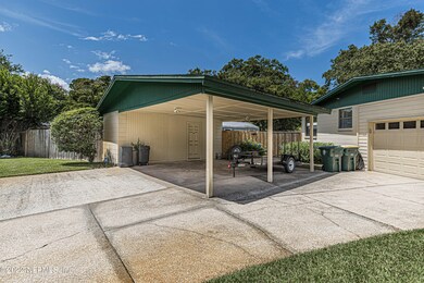 7156 Singapore Rd, Jacksonville, FL 32216 - photo 5