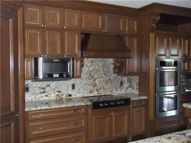 11200 NW 71st St, Doral, FL 33178 - photo 6