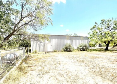 11674 Dove Creek Ln E, San Angelo, TX 76904 - photo 4