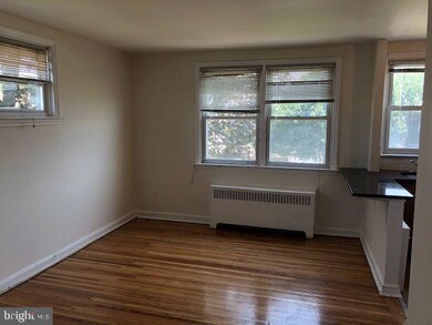 822 2ND FLOOR Derwyn Rd, Drexel Hill, PA 19026 - photo 4