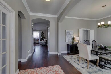 FOYER - DINING & OFFICE