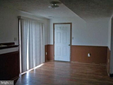 211 Wise Ave, Strasburg, VA 22657 - photo 7