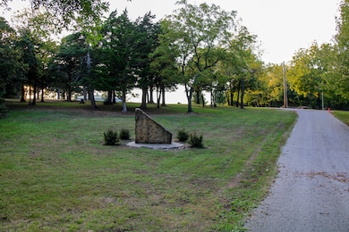 21301 NW 1700th Rd, Garnett, KS 66032 - photo 7