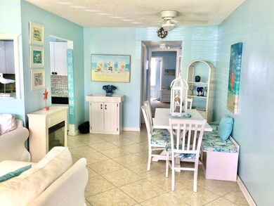 107 Sheffield E, West Palm Beach, FL 33417 - photo 4