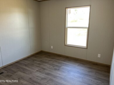 180 Schertz Ln, Rutledge, TN 37861 - photo 5