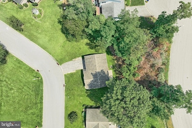 1298 Toann Rd, York, PA 17403 - photo 5