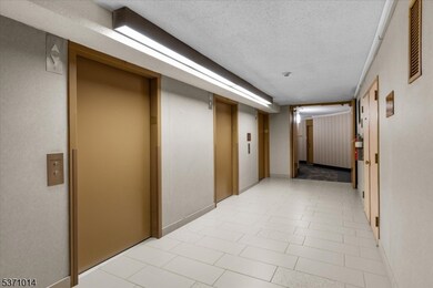 Harmon Cove Tower unit 401, Secaucus, NJ 07094 - photo 5