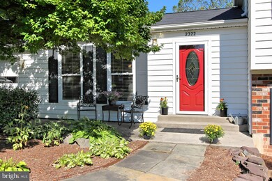 2322 Archdale Rd, Reston, VA 20191 - photo 3