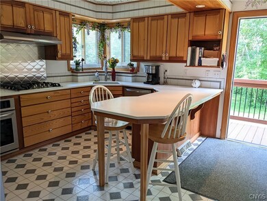 Conveniently located kitchen with new stainless ap