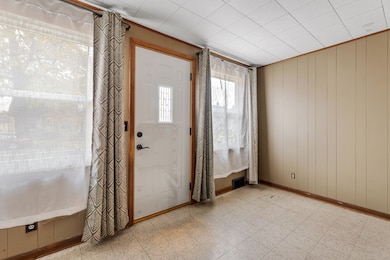 529 Olmstead St, Winona, MN 55987 - photo 3