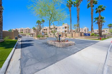 2240 Highpointe Dr unit 203, Laughlin, NV 89029 - photo 4