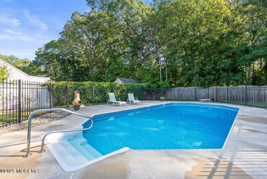 23 Barbara Ln, Oakhurst, NJ 07755 - photo 4