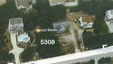 5308 Emerald Dr