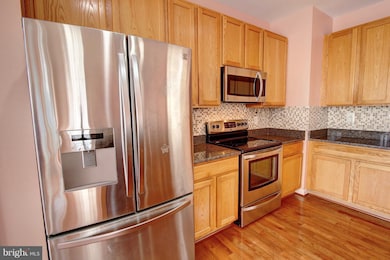 2604 Logan Wood Dr, Herndon, VA 20171 - photo 7