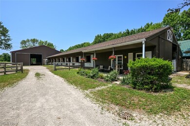 24481 Barrett Rd, Olmsted Township, OH 44138 - photo 3