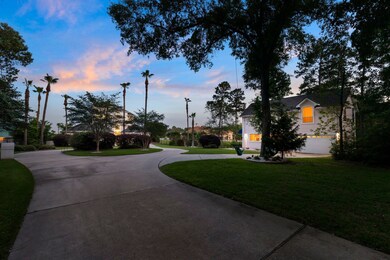 Beautiful, wooded drive in