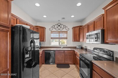 10550 E Native Rose Trail, Tucson, AZ 85747 - photo 4