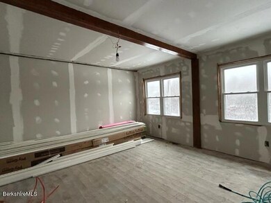 39 G B Dr, Readsboro, VT 05350 - photo 5