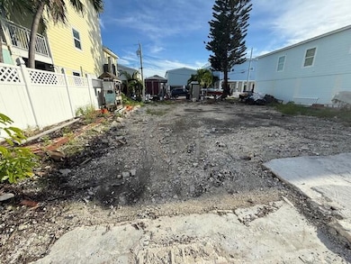 19 Luna Ln, Big Coppitt Key, FL 33040 - photo 4