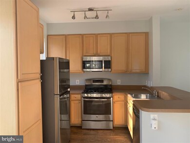 23150 Blackthorn Square, Sterling, VA 20166 - photo 6