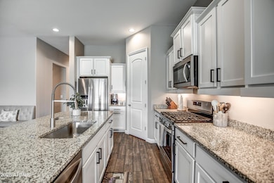 Kitchen 8