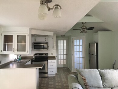 75 S Policy St unit 53, Salem, NH 03079 - photo 3