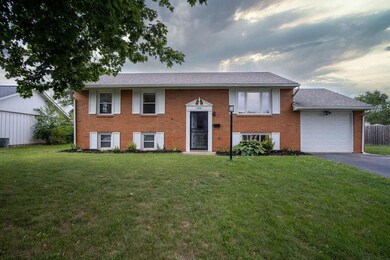 2908N.GreshamRd--7