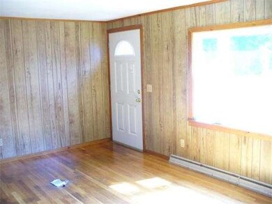 22 Forest Glen Dr, Florence, MA 01062 - photo 4