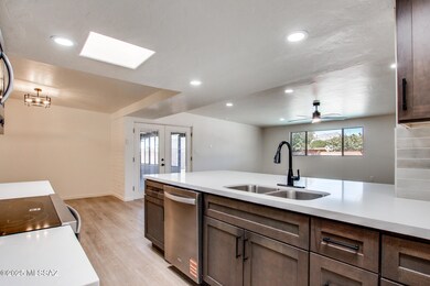 8111 E Helen St, Tucson, AZ 85715 - photo 3