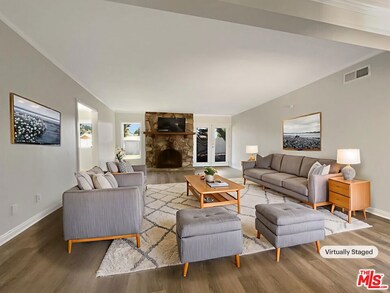 13864 Lexicon Ave, Sylmar, CA 91342 - photo 2