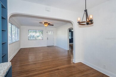 1444 15th St N, Saint Petersburg, FL 33704 - photo 6