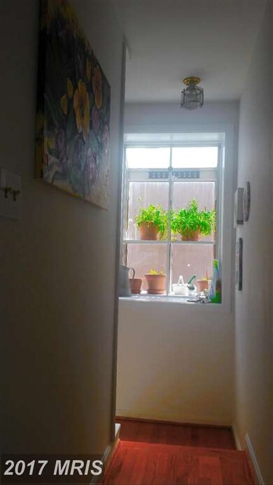 21 W Montgomery St, Baltimore, MD 21230 - photo 3