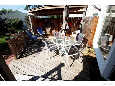 Deck.