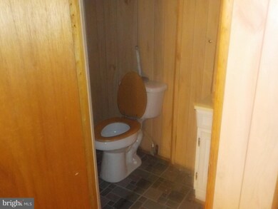 3714 Cranston Ave, Baltimore, MD 21229 - photo 6