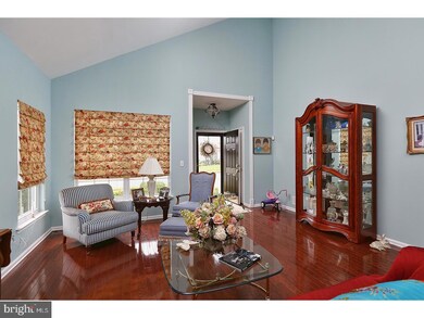 323 Lentz Rd, West Deptford, NJ 08086 - photo 5