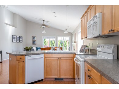 624 S Ponderosa Ct, Canby, OR 97013 - photo 5