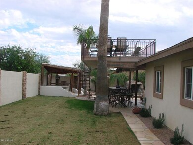 Opposite view of yard, toward Deck/Spa