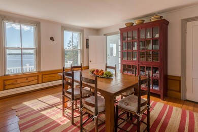 21StateBeachRd-Vinalhaven-KS-22