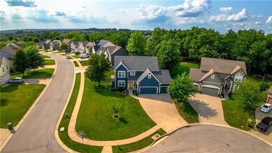 2010 SW Huntbrook Cir, Lees Summit, MO 64082 - photo 3