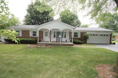 3365 Carolina St, Columbus, IN 47203 - photo 2