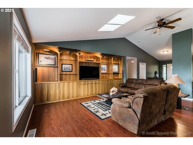 70567 Walker Rd, Rainier, OR 97048 - photo 4