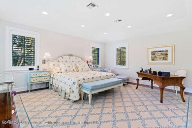 1255 N Lake Way Palm Beach FL-small-006-
