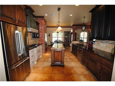 19833 Oakshire Dr, Edmond, OK 73012 - photo 7