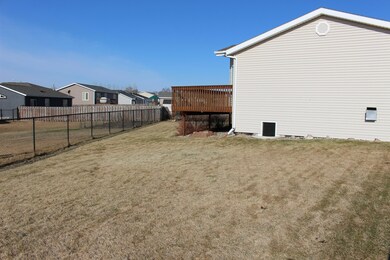 4601 Mccomb Ave, Bismarck, ND 58503 - photo 7