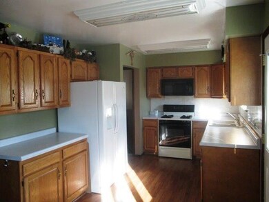 3124 99th St, Highland, IN 46322 - photo 4