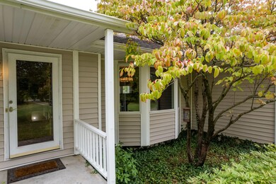 Storm door & Bay window (dining)